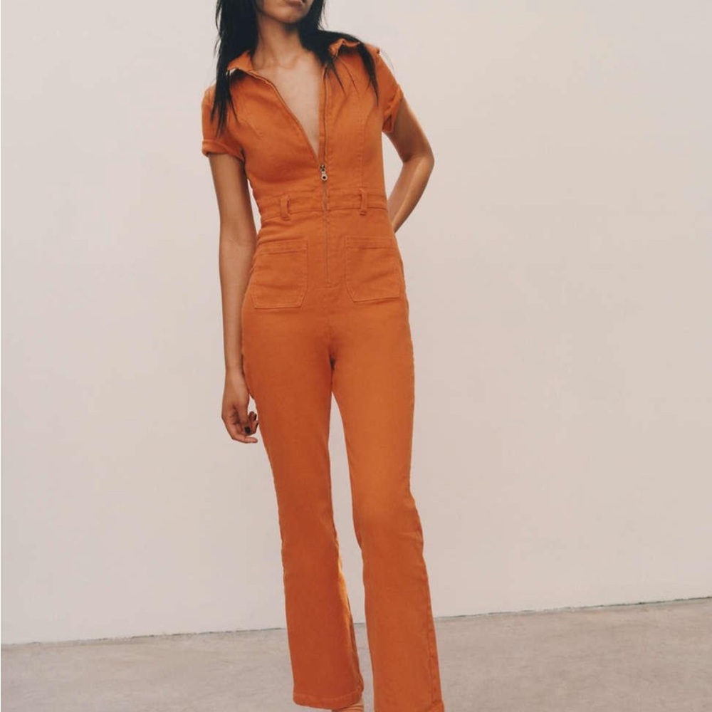 UO Stephie coverall shortsleeve jumpsuit Sold out online. Worn once